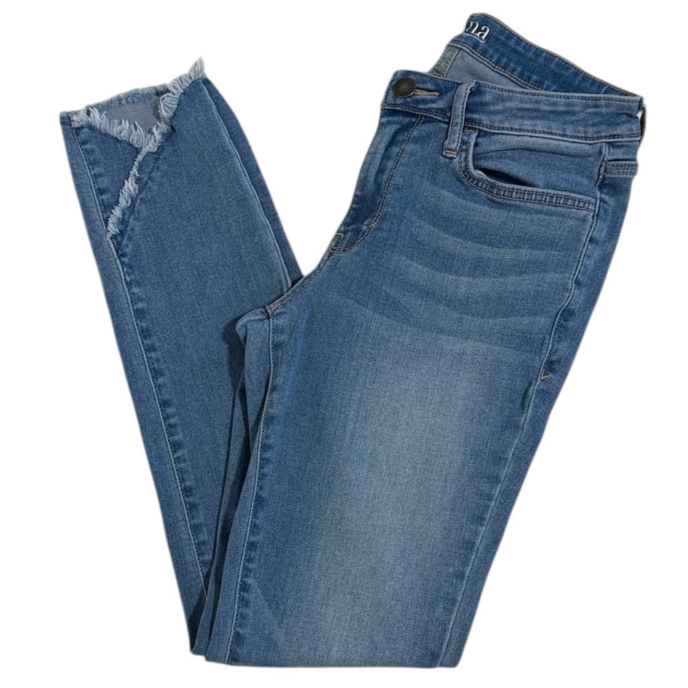 🌻 a.n.a. A New Approach Raw Hem Skinny Jeans